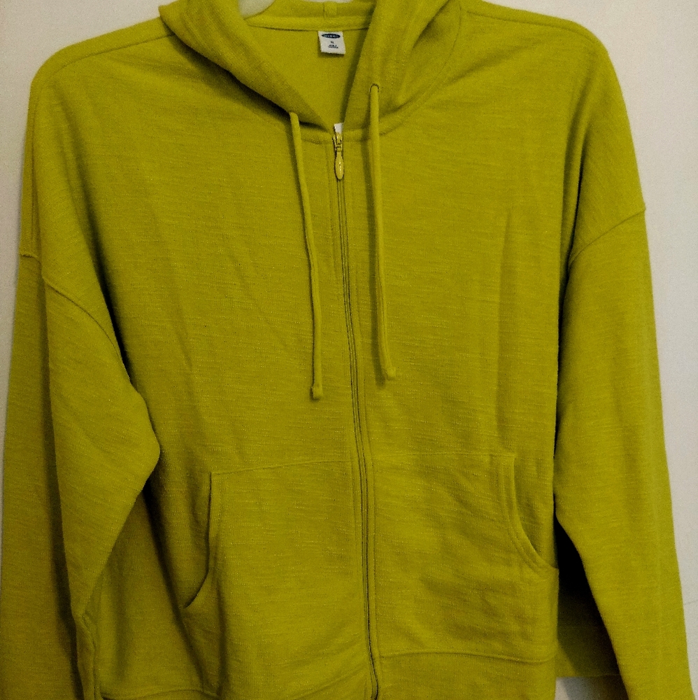 WOMEN SWEATER